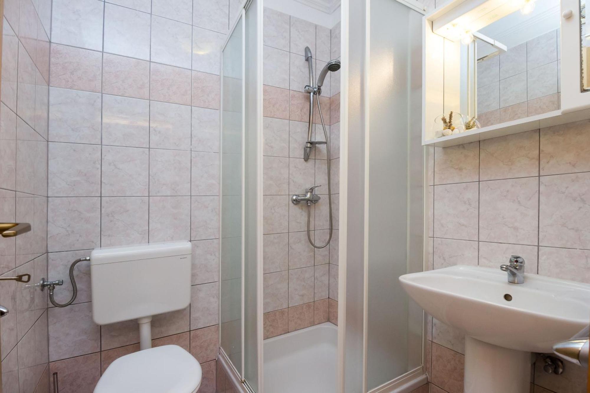 Apartments Marlen Mali Lošinj Eksteriør billede