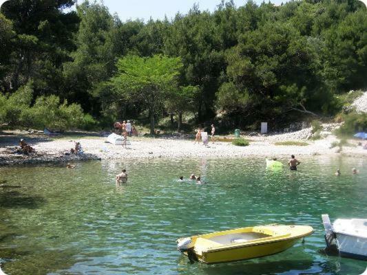 Apartments Marlen Mali Lošinj Eksteriør billede